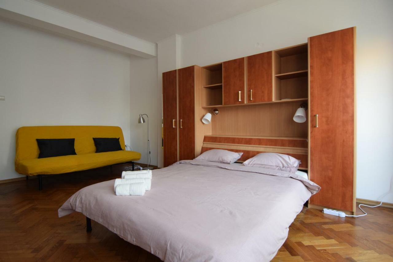 Appartement Resedinta Lui Calin - Downtown Park Cismigiu à Bucarest Extérieur photo
