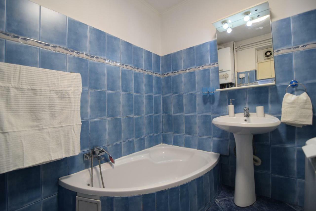 Appartement Resedinta Lui Calin - Downtown Park Cismigiu à Bucarest Extérieur photo