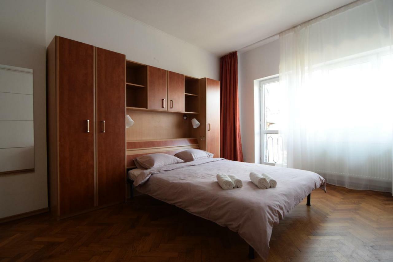 Appartement Resedinta Lui Calin - Downtown Park Cismigiu à Bucarest Extérieur photo