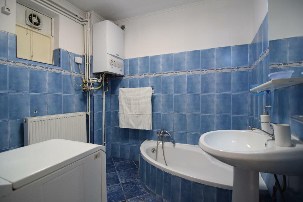 Appartement Resedinta Lui Calin - Downtown Park Cismigiu à Bucarest Extérieur photo