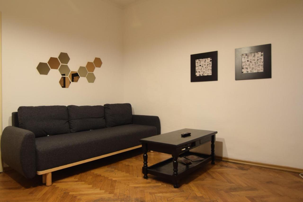 Appartement Resedinta Lui Calin - Downtown Park Cismigiu à Bucarest Extérieur photo